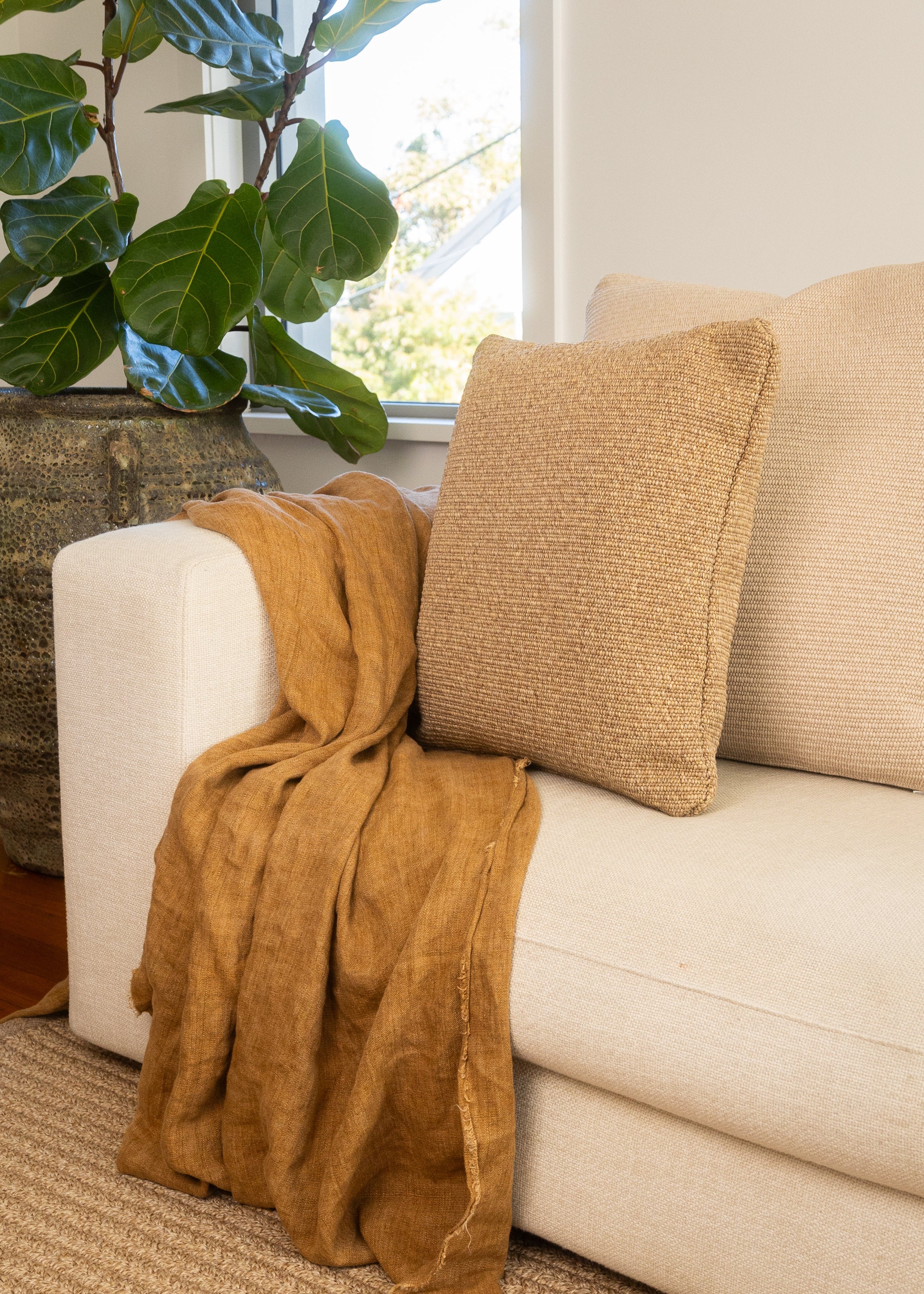 Wren Cushion Cover (50 x 50)
