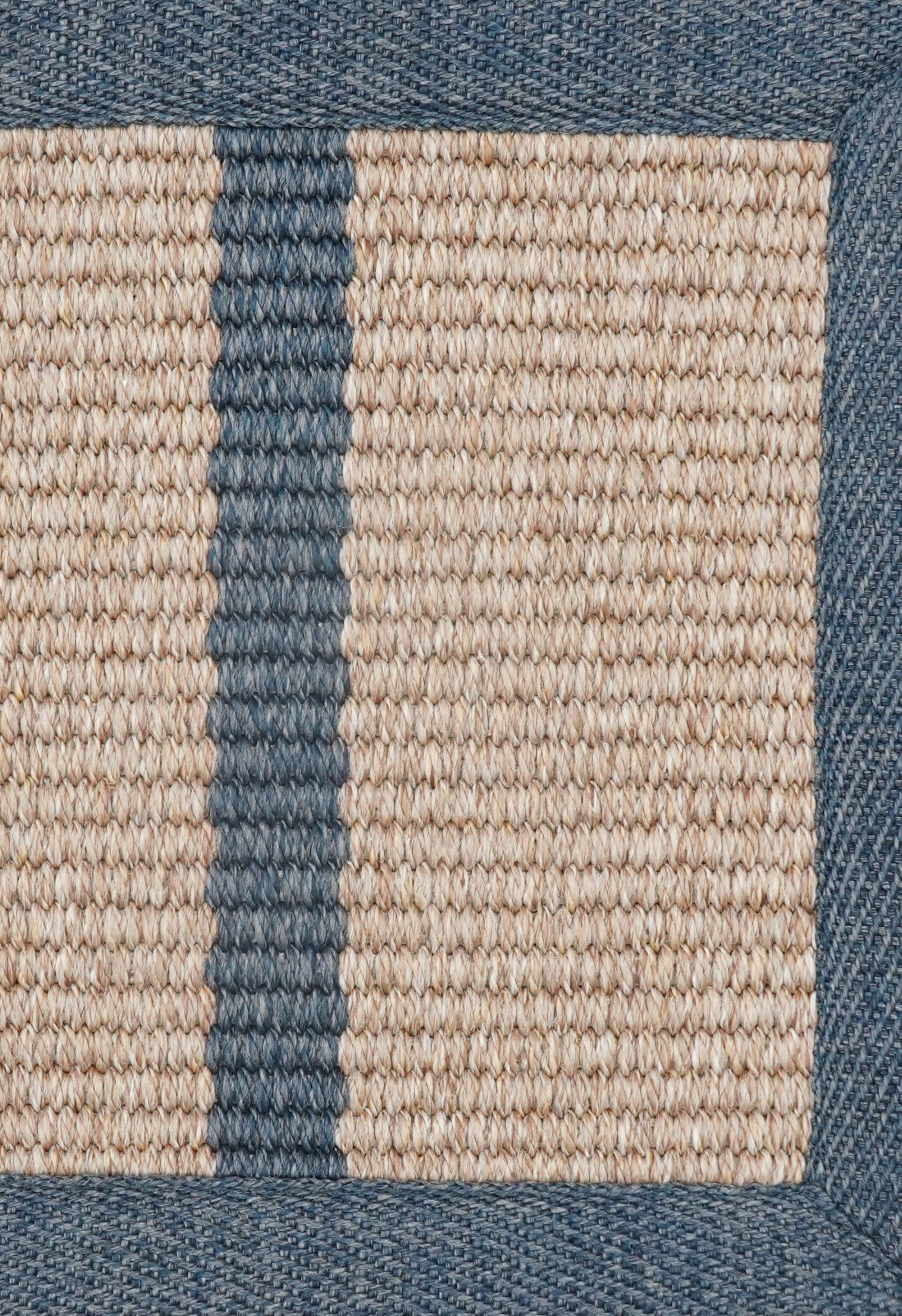Jesse Rug (250 x 300)