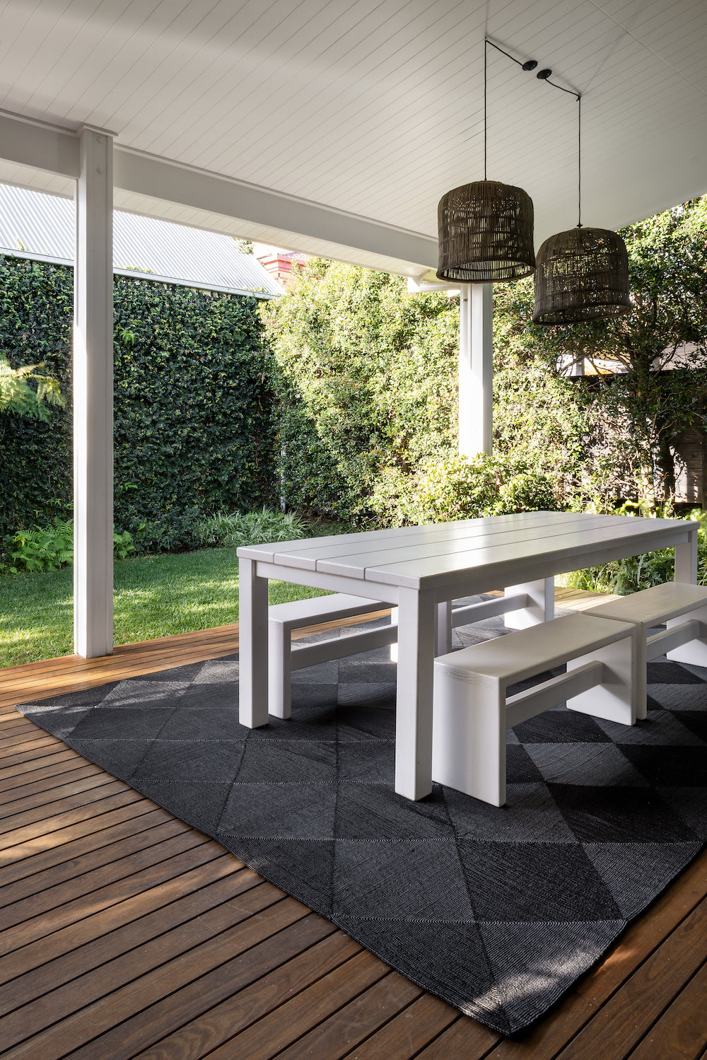 Capella Rug (250 x 350)