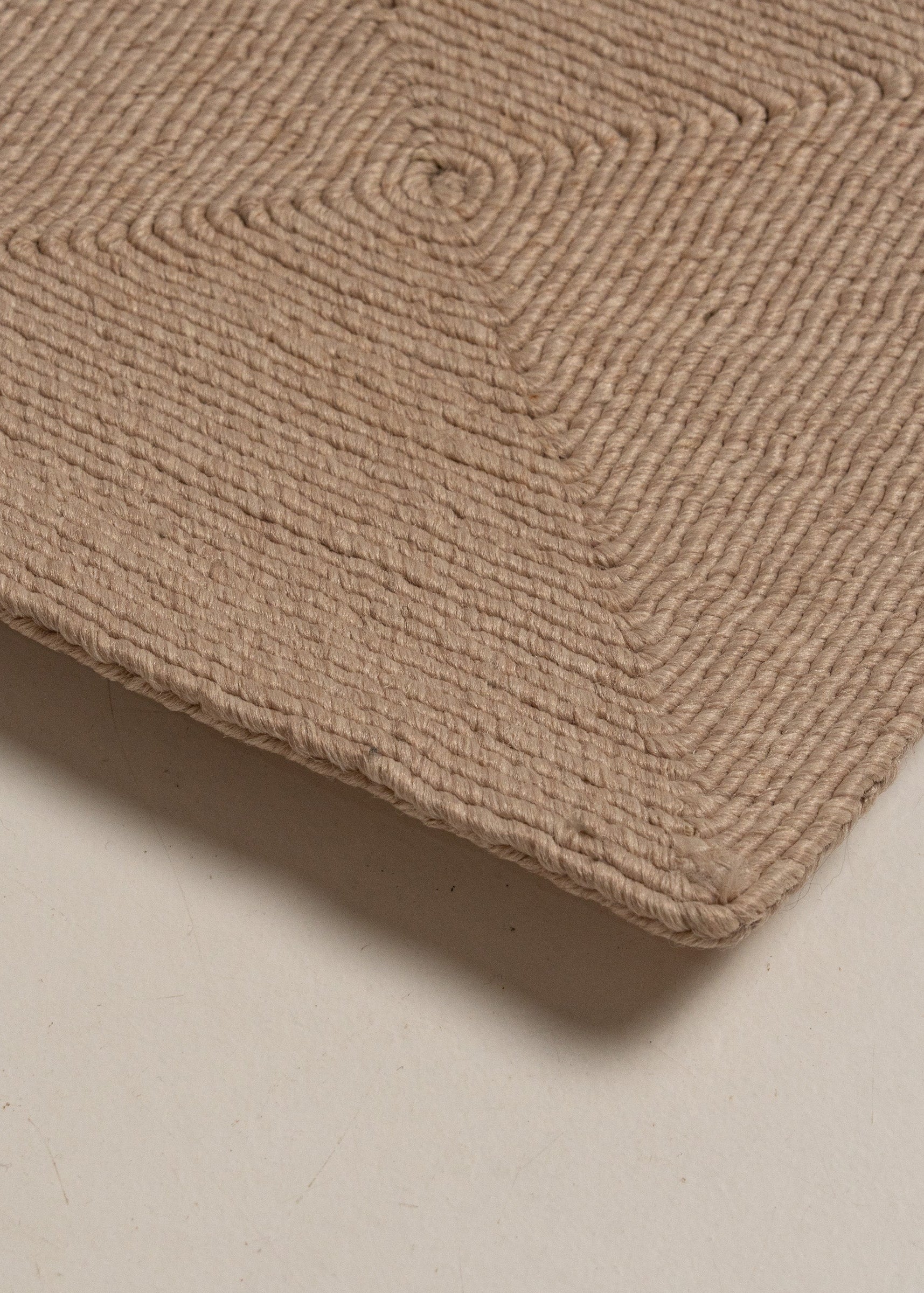 The Capella Rug (160 x 240)