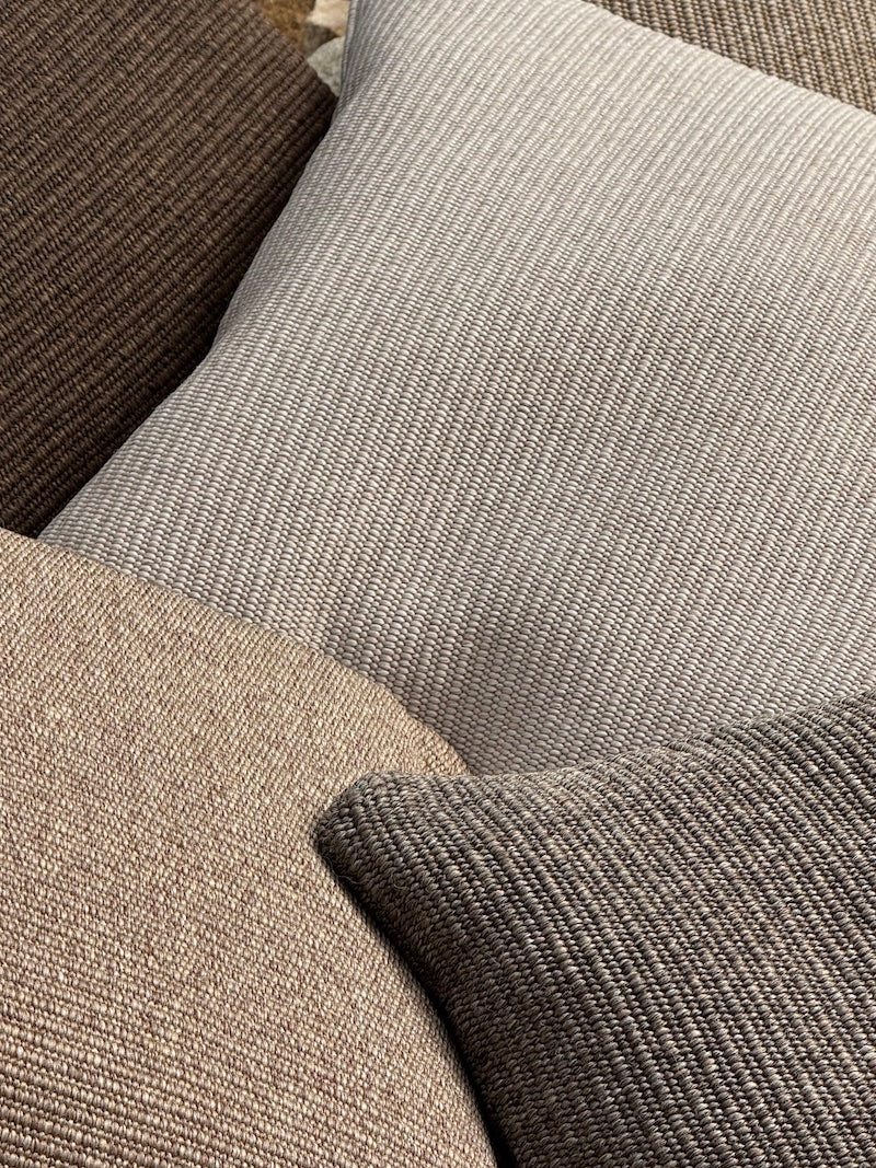 Wren Cushion Cover (50 x 50)